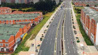 Avenida Guayacanes